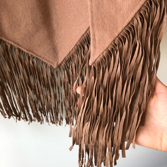 Soia & Kyo Brown Open Front Poncho With Frills - Picture 4 of 7